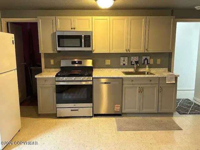 414 Bonanza Avenue, Homer, AK 99603 - #3