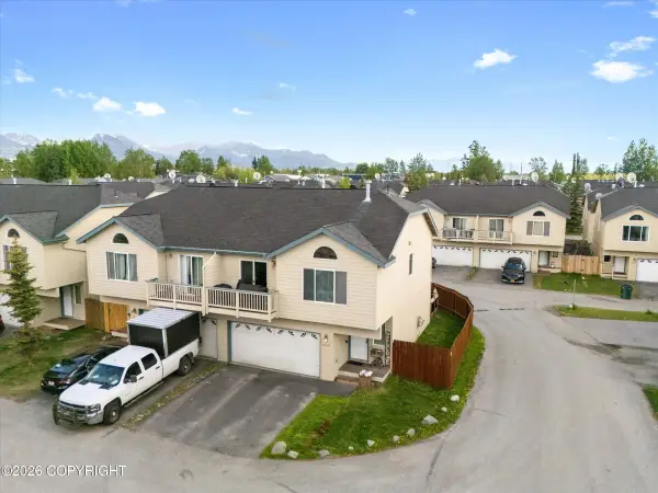 1602 Hardwood Court, Anchorage, AK 99507