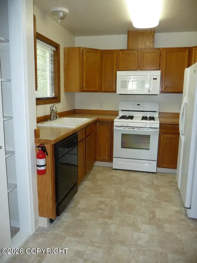 5401 E Pine Street, Wasilla, AK 99654 - #3