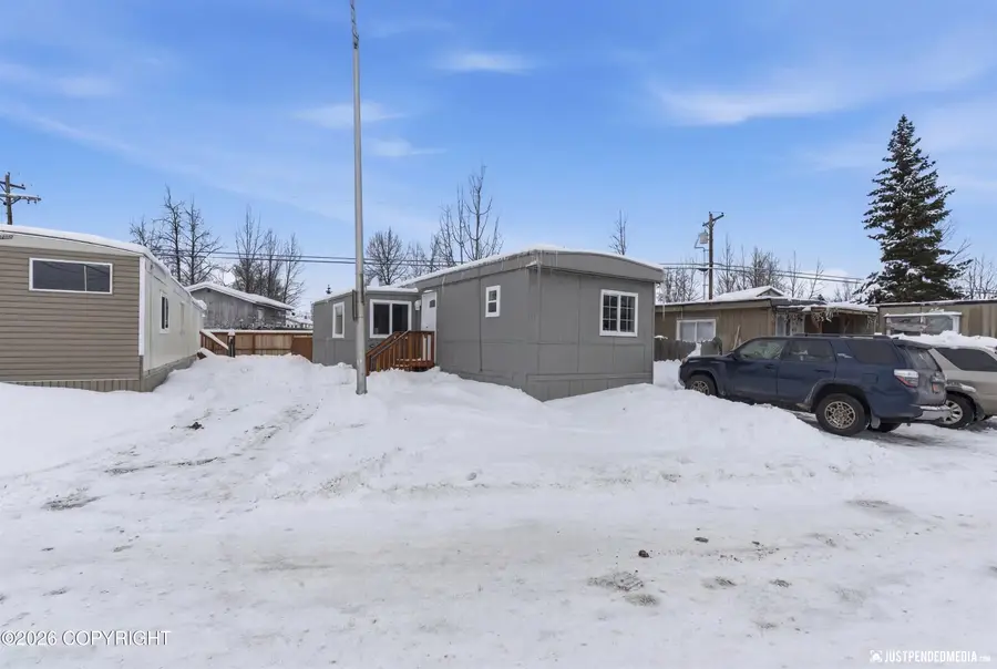 705 Muldoon Road #13, Anchorage, AK 99504 - Image #2
