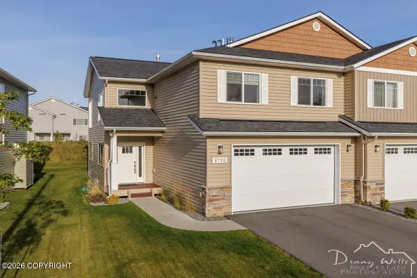 8790 Dry Creek Loop, Anchorage, AK 99502