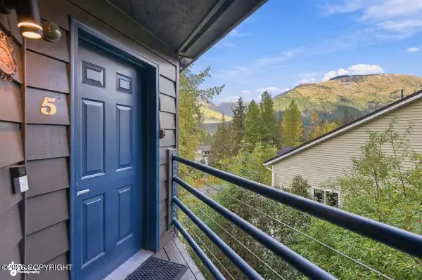 130 Taos Road #A5, Girdwood, AK 99587