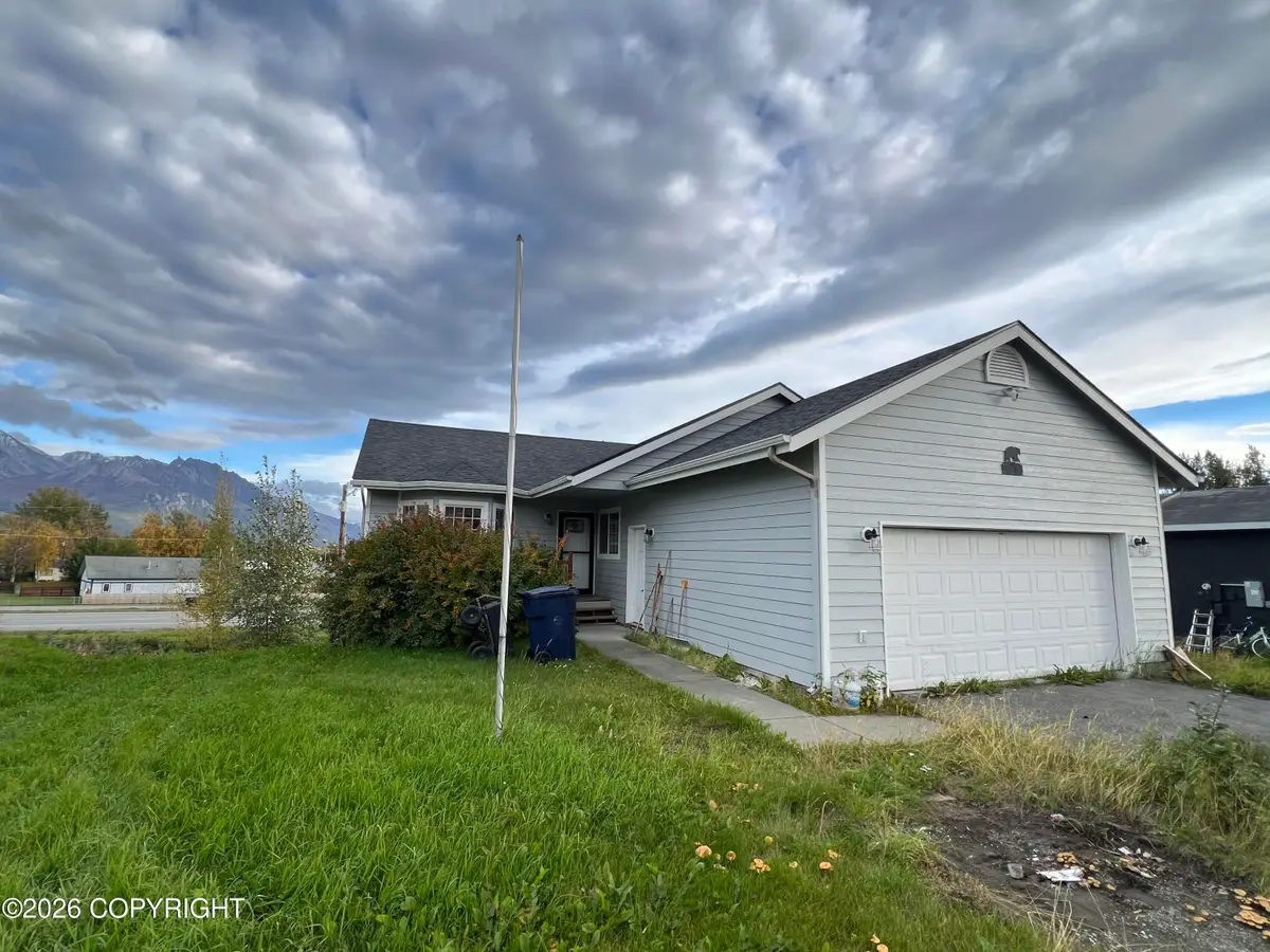253 S Silver Tip Drive, Palmer, AK 99645 - #1