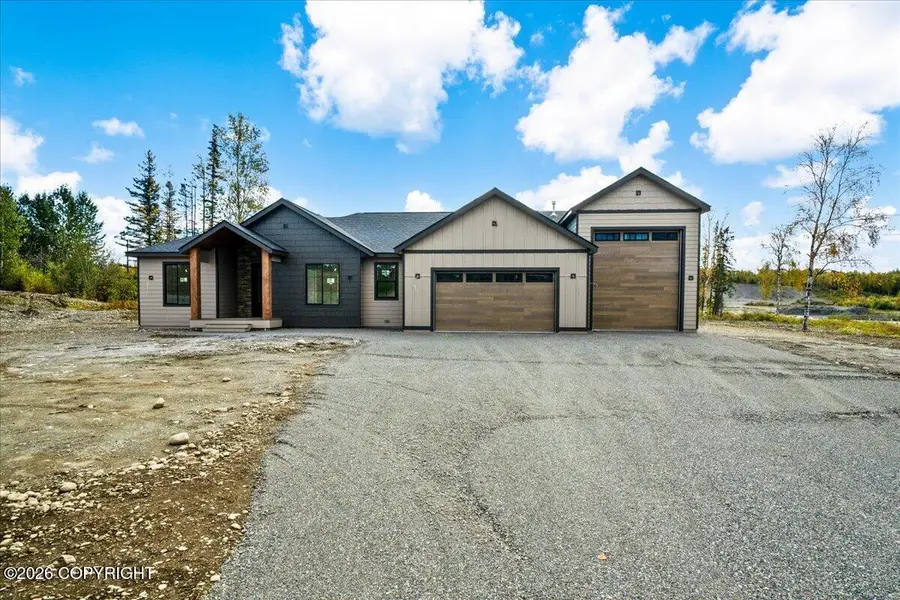 2672 W Longview Circle, Wasilla, AK 99623 - #2