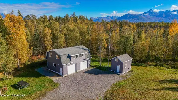 10100 E Tern Drive, Palmer, AK 99645
