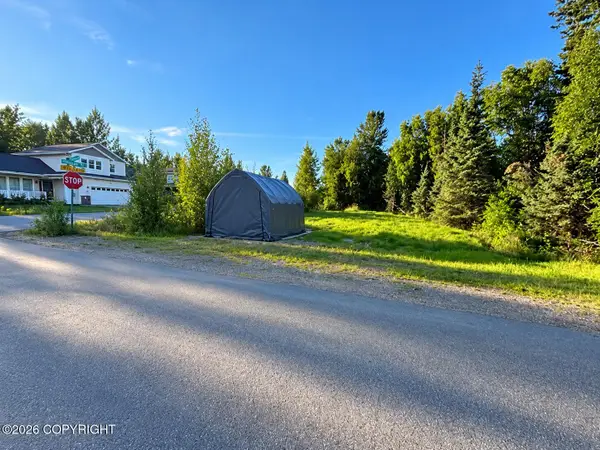3525 E 74th Avenue, Anchorage, AK 99507