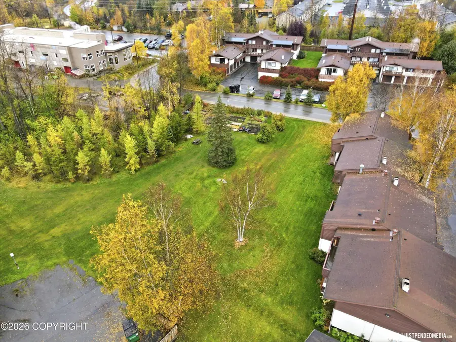 4840 Bryn Mawr Court #1, Anchorage, AK 99508 - #2