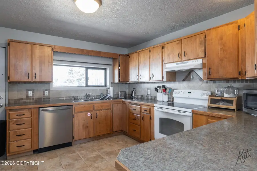 1510 Farmers Loop Road, Fairbanks, AK 99709 - #2