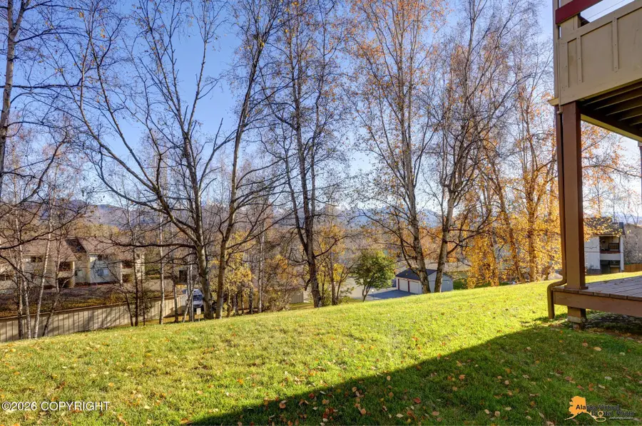 5608 E 40th Avenue #B301, Anchorage, AK 99504 - #3