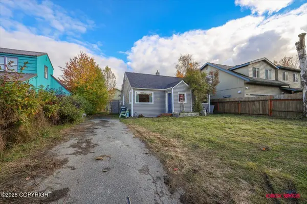 3405 Lois Drive, Anchorage, AK 99517