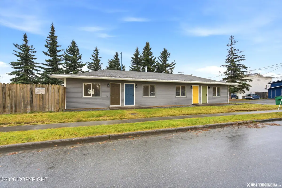 934 Medfra Street, Anchorage, AK 99501 - #1