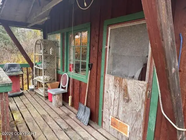 38740 Mushroom Street, Homer, AK 99603