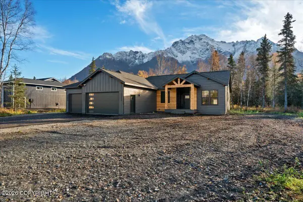 15188 E Alpine Circle, Palmer, AK 99645