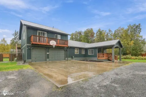 1130 E Lee Street, Wasilla, AK 99654