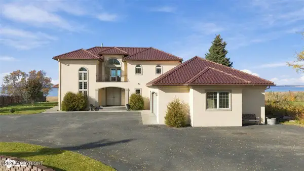 36895 Chinulna Drive, Kenai, AK 99611