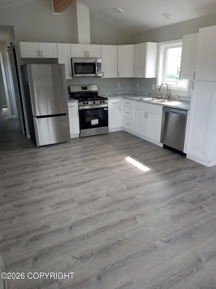 995 E Roald Avenue, Soldotna, AK 99669 - #2