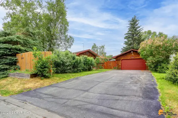 2807 W 34th Avenue, Anchorage, AK 99517