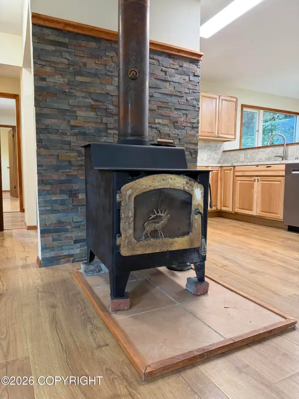 104 E Henrichs Loop Road, Cordova, AK 99574