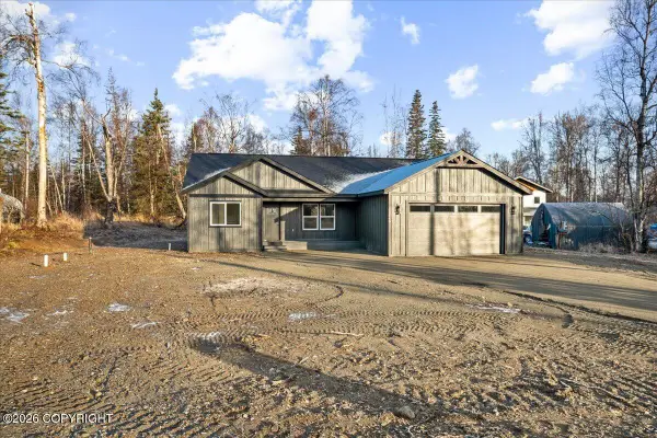 11149 W Big Dipper Drive, Wasilla, AK 99623