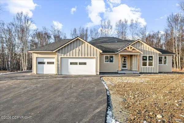 4672 N Sandburg Drive, Wasilla, AK 99654
