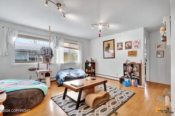 605 Mumford Street, Anchorage, AK 99508