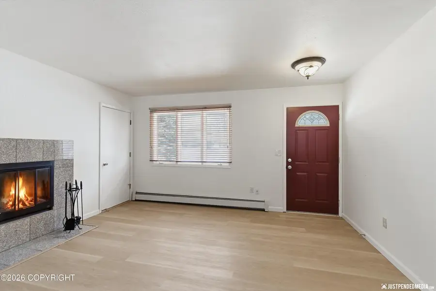 12210 Mary Avenue, Anchorage, AK 99515 - #3
