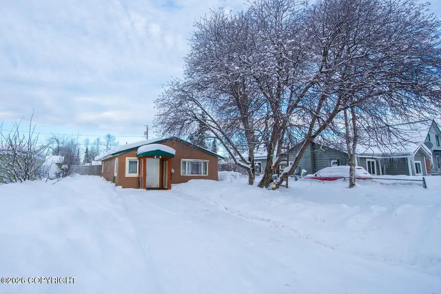 716 N Bliss Street, Anchorage, AK 99508 - #3