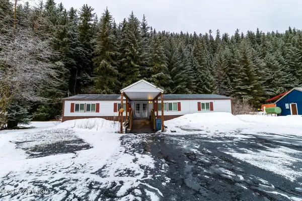 13449 Old Seward Road, Seward, AK 99664