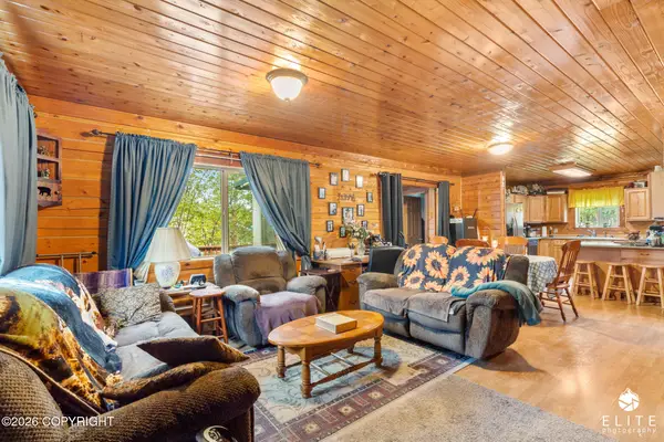 20297 W Lakes Boulevard, Big Lake, AK 99652