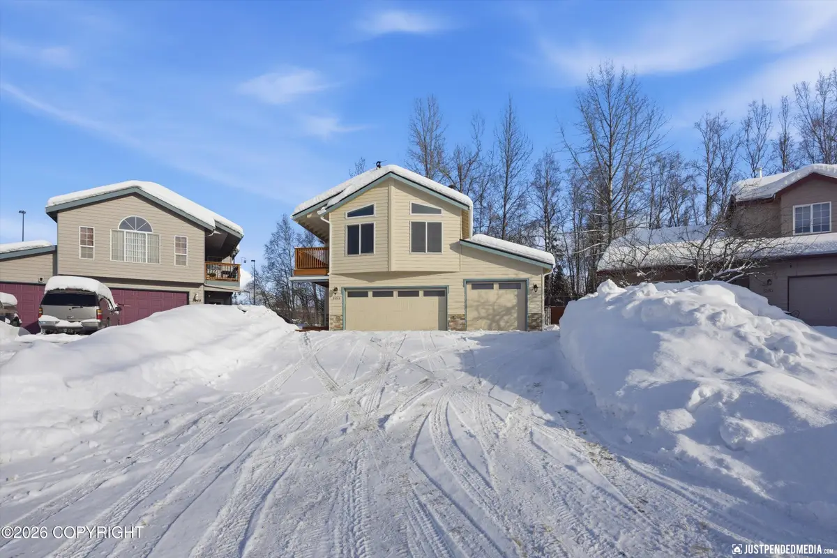 5553 College Meadow Circle, Anchorage, AK 99504 - #1