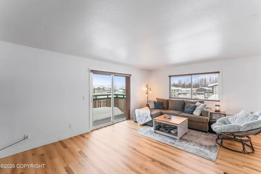 1542 Northview Drive #E8, Anchorage, AK 99504 - #2