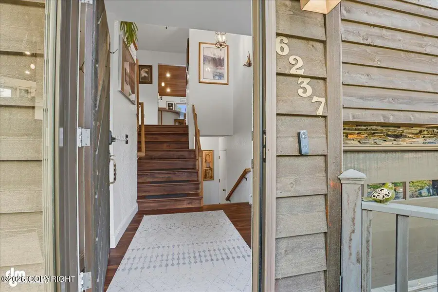 6237 E 34th Avenue, Anchorage, AK 99504 - #3