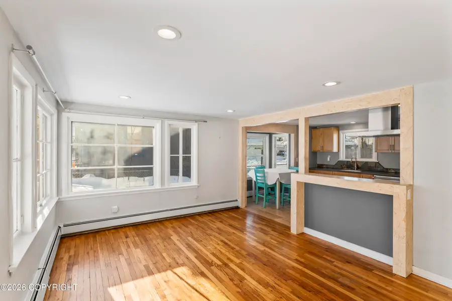 2518 Crestwood Street, Anchorage, AK 99508 - #3