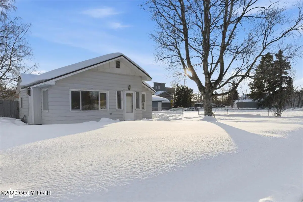 414 E 9th Avenue, Anchorage, AK 99501 - #1