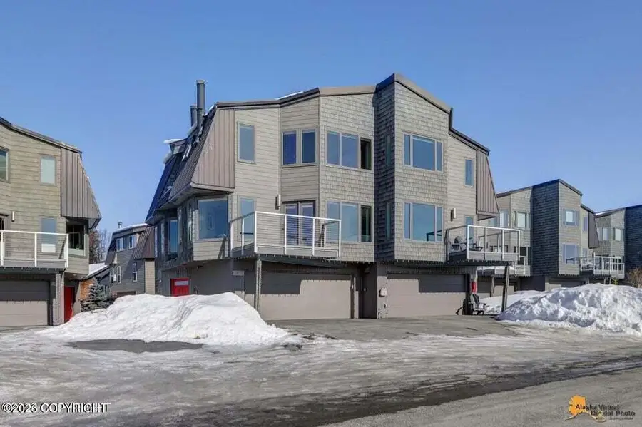 1835 W 15th Avenue, Anchorage, AK 99501 - #2