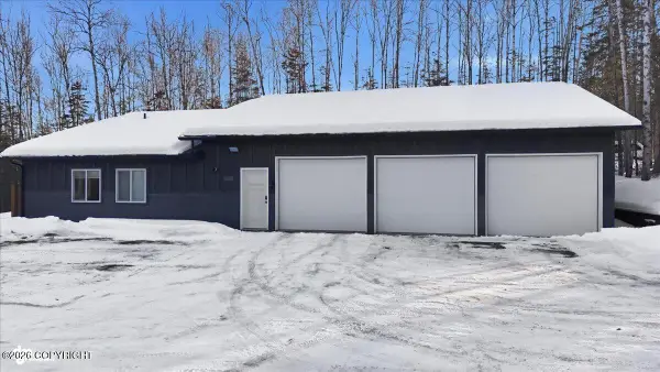 7051 W Highland Drive, Wasilla, AK 99623