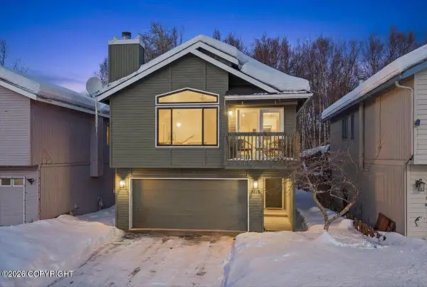 3813 Galactica Drive Drive, Anchorage, AK 99517