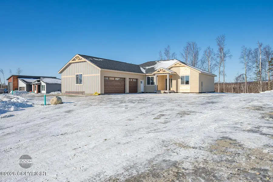 2715 W Longview Circle, Wasilla, AK 99654 - #2