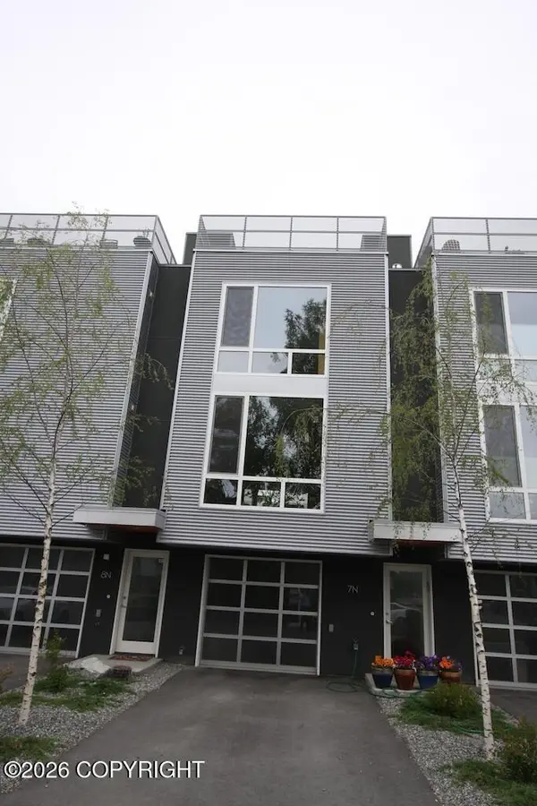 5201 E Northern Lights Boulevard #7N, Anchorage, AK 99508