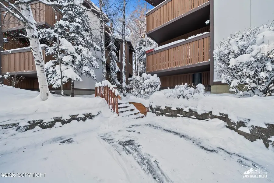 7560 Foxridge Way #C, Anchorage, AK 99518 - #3