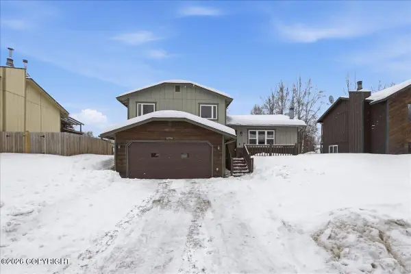 16734 Riddell Circle, Eagle River, AK 99577