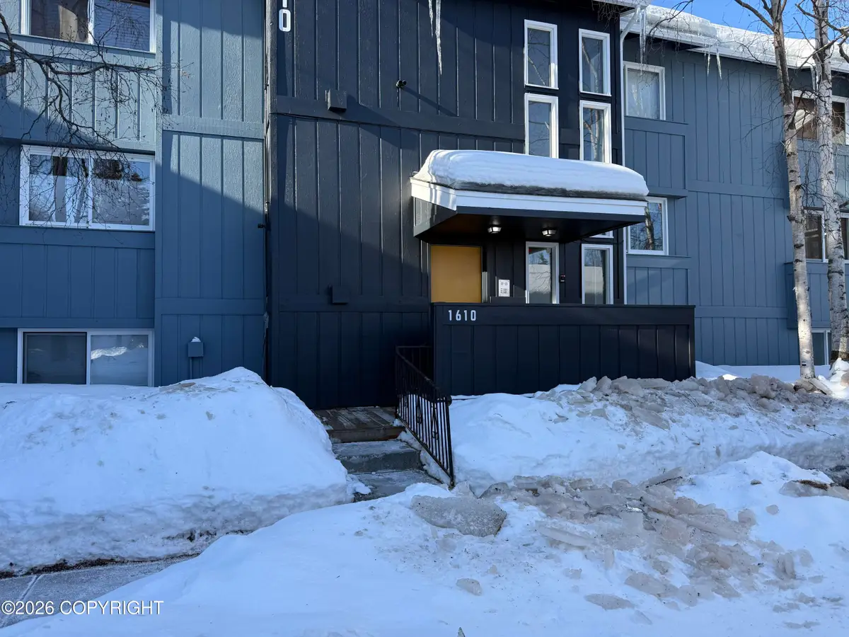 1610 Eastridge Drive #I-301, Anchorage, AK 99501 - #1