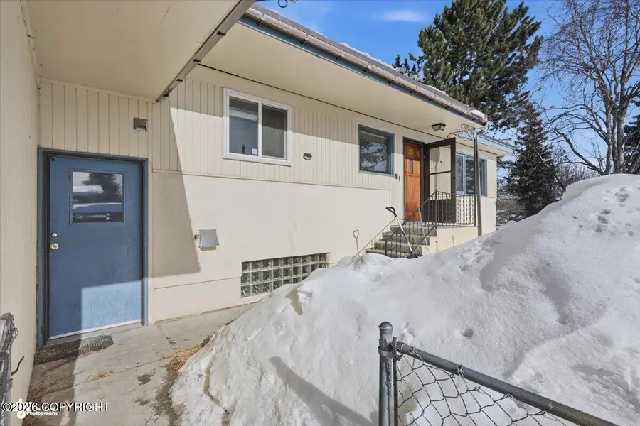 1701 W 36th Avenue, Anchorage, AK 99517 - #2