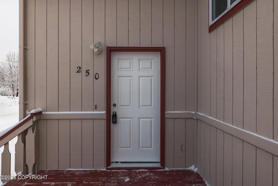 250 W Albrecht Avenue, Palmer, AK 99645 - #3