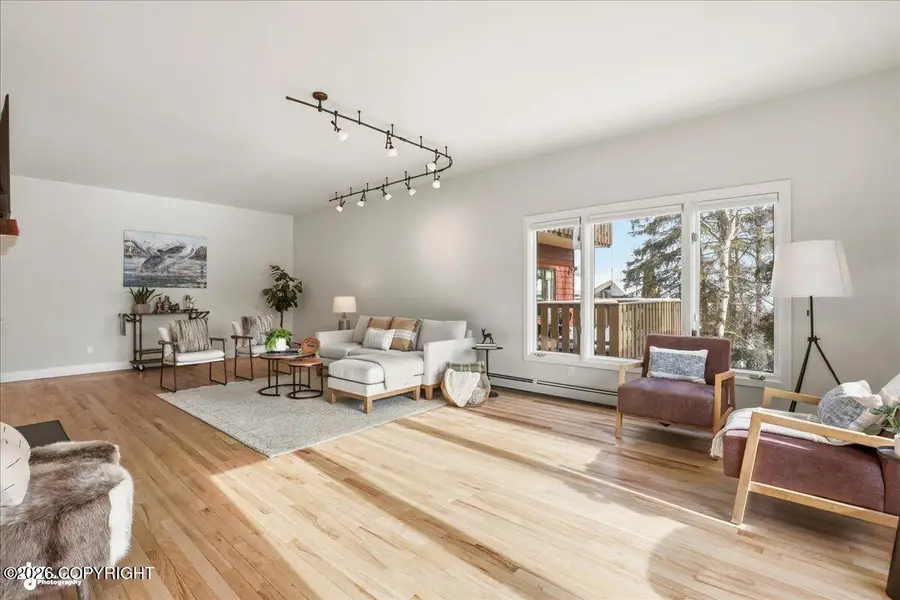 545 W 15th Avenue #3, Anchorage, AK 99501 - #3