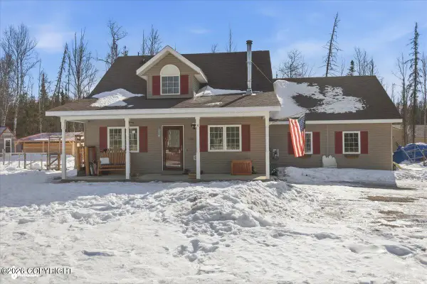 6920 W Beverly Lake Road, Wasilla, AK 99623