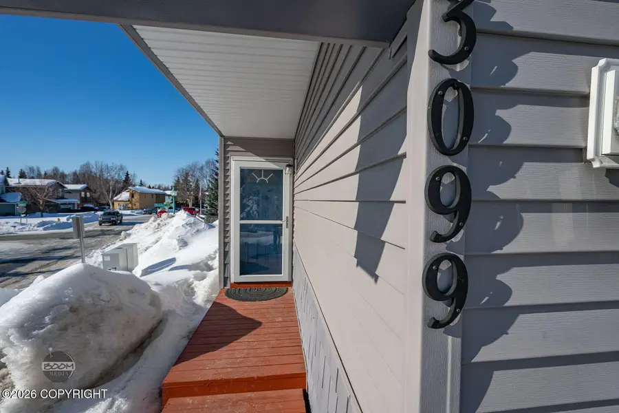 3099 Seclusion Cove Drive #24, Anchorage, AK 99515 - #3