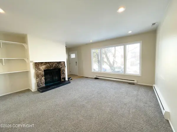 3035 Telequana Drive, Anchorage, AK 99517