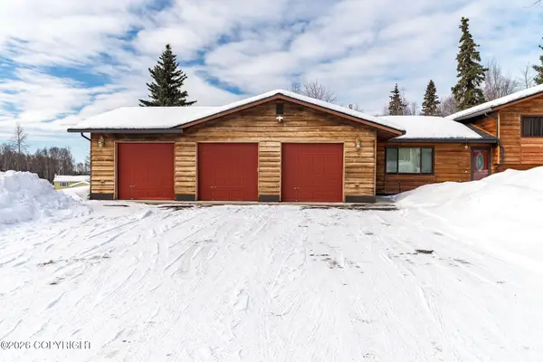 10608 Sanford Circle, Eagle River, AK 99577