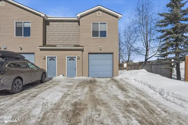 4501 Campbell Park Loop #25, Anchorage, AK 99507
